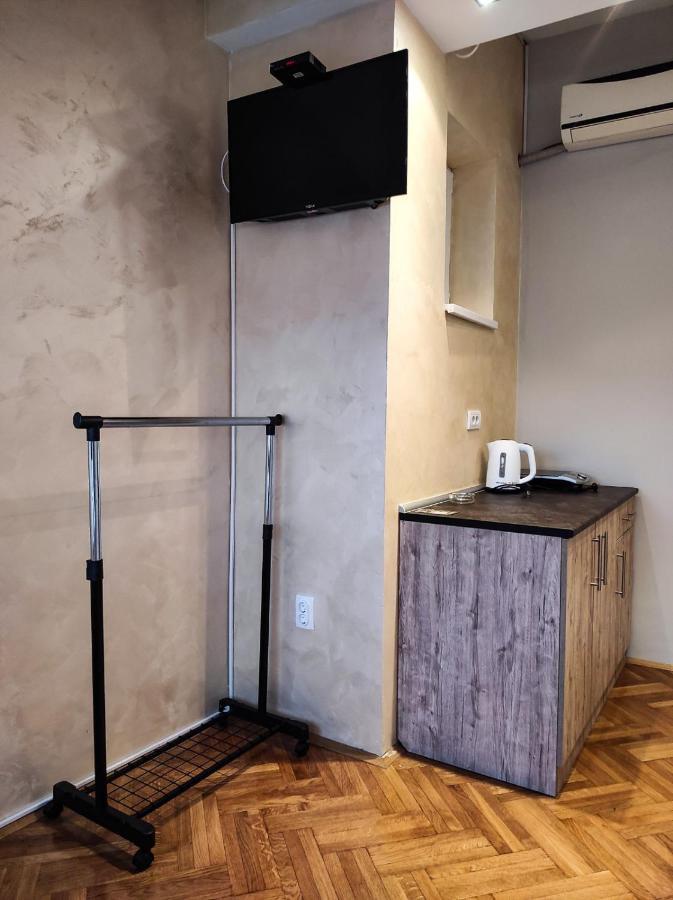 Apartmani Jasmin Novi Sad Bagian luar foto