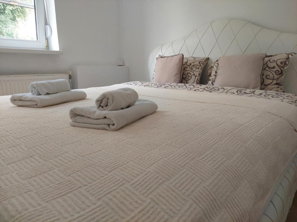 Apartmani Jasmin Novi Sad Bagian luar foto