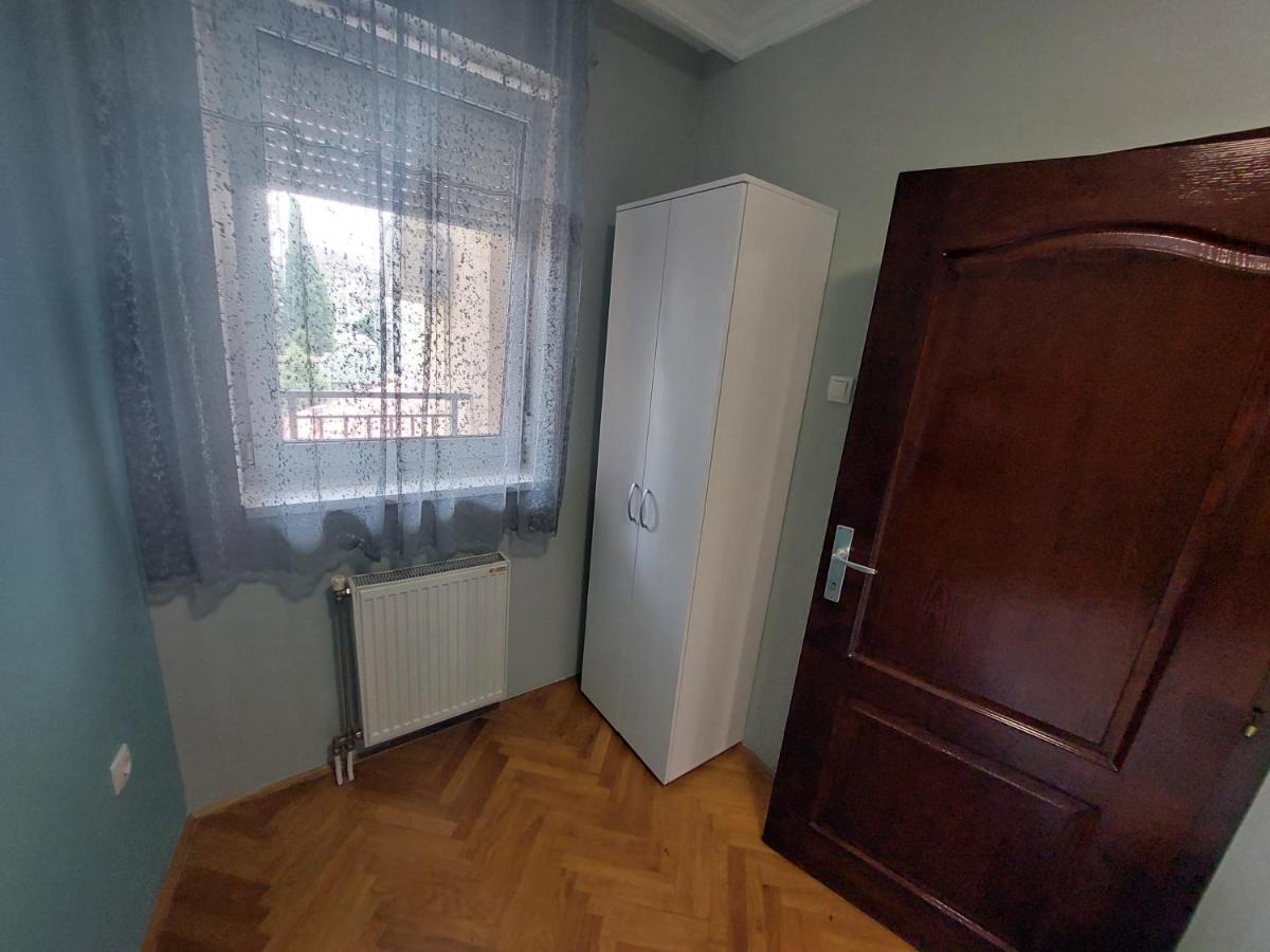 Apartmani Jasmin Novi Sad Bagian luar foto