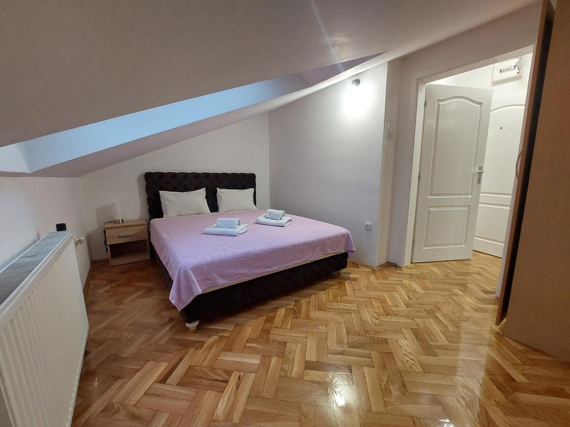 Apartmani Jasmin Novi Sad Bagian luar foto