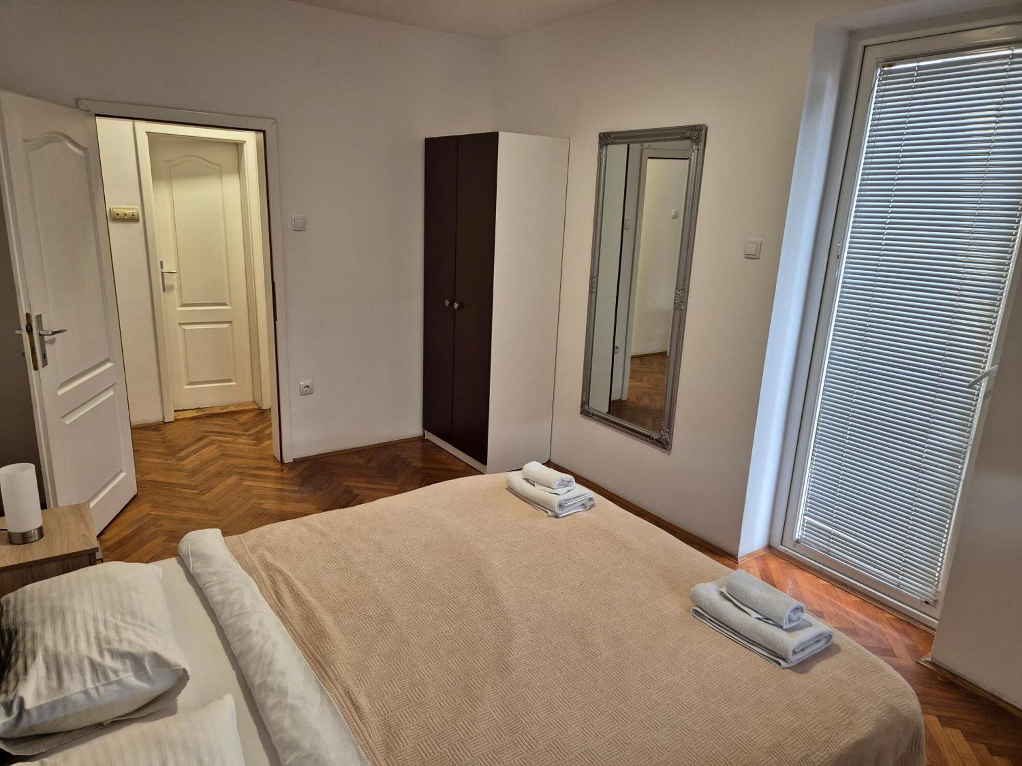 Apartmani Jasmin Novi Sad Bagian luar foto