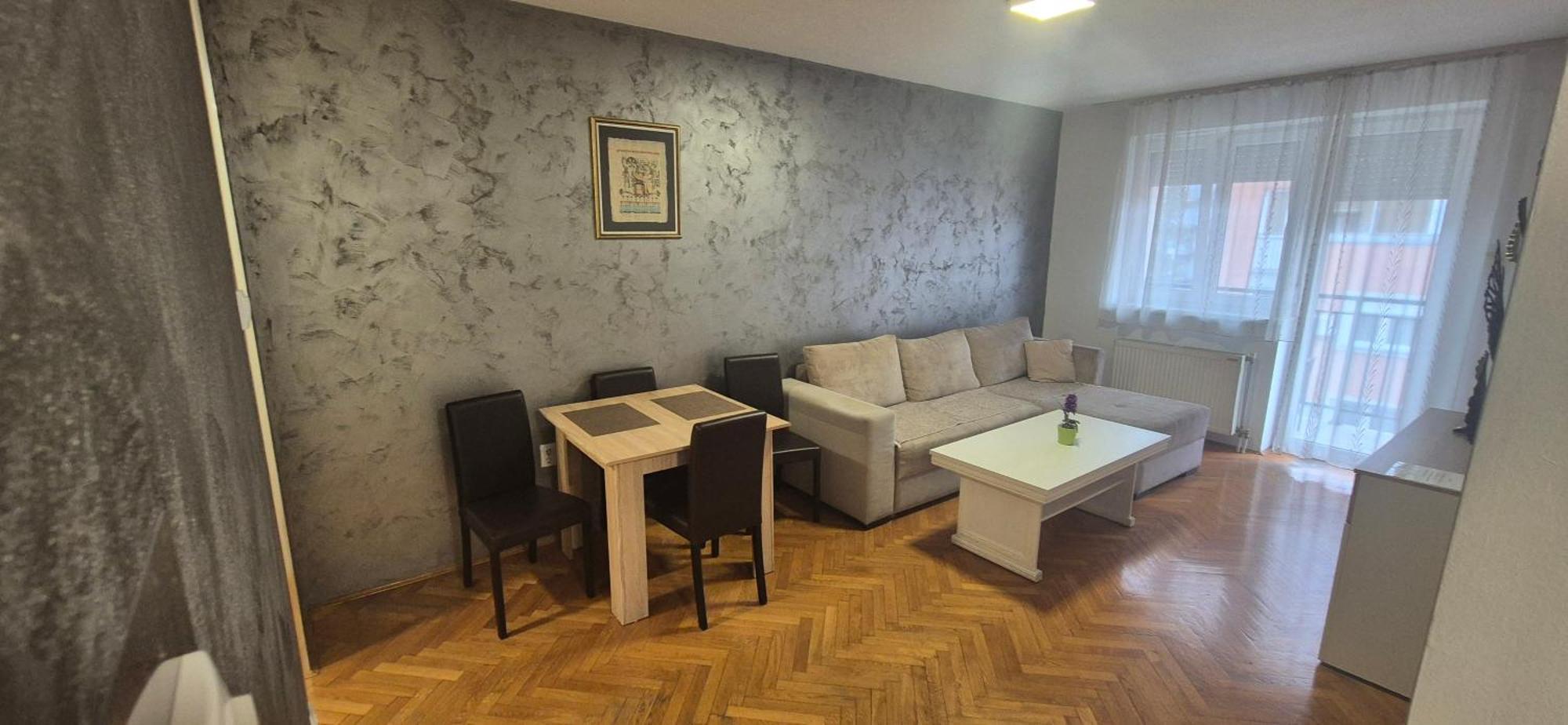 Apartmani Jasmin Novi Sad Bagian luar foto